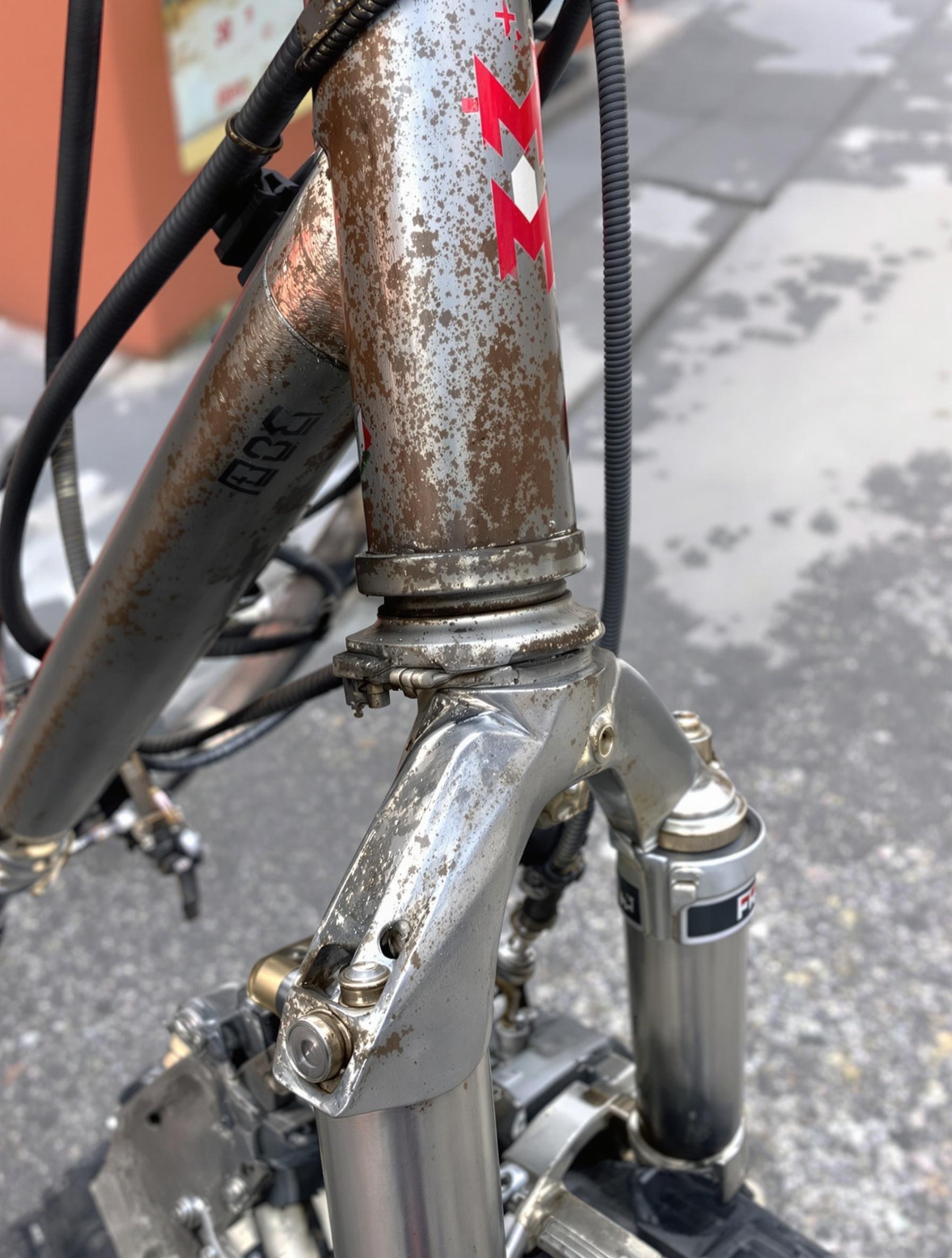 Cadre périmétrique en acier de la Gilera SMT 50 avec fourche Païoli